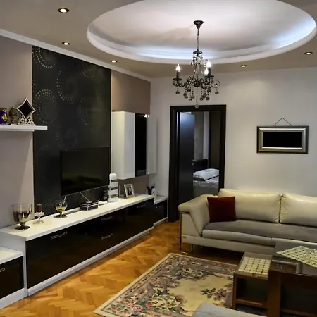 Apartment - John F. Kennedy, Luxury *